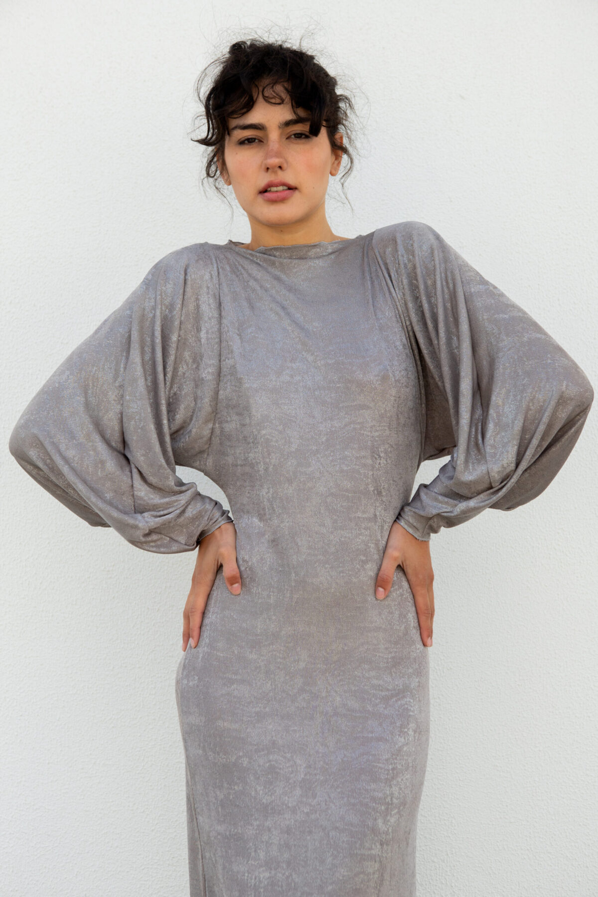 DNTOP2025-BL01 Raglan sleeves Dress - Image 2