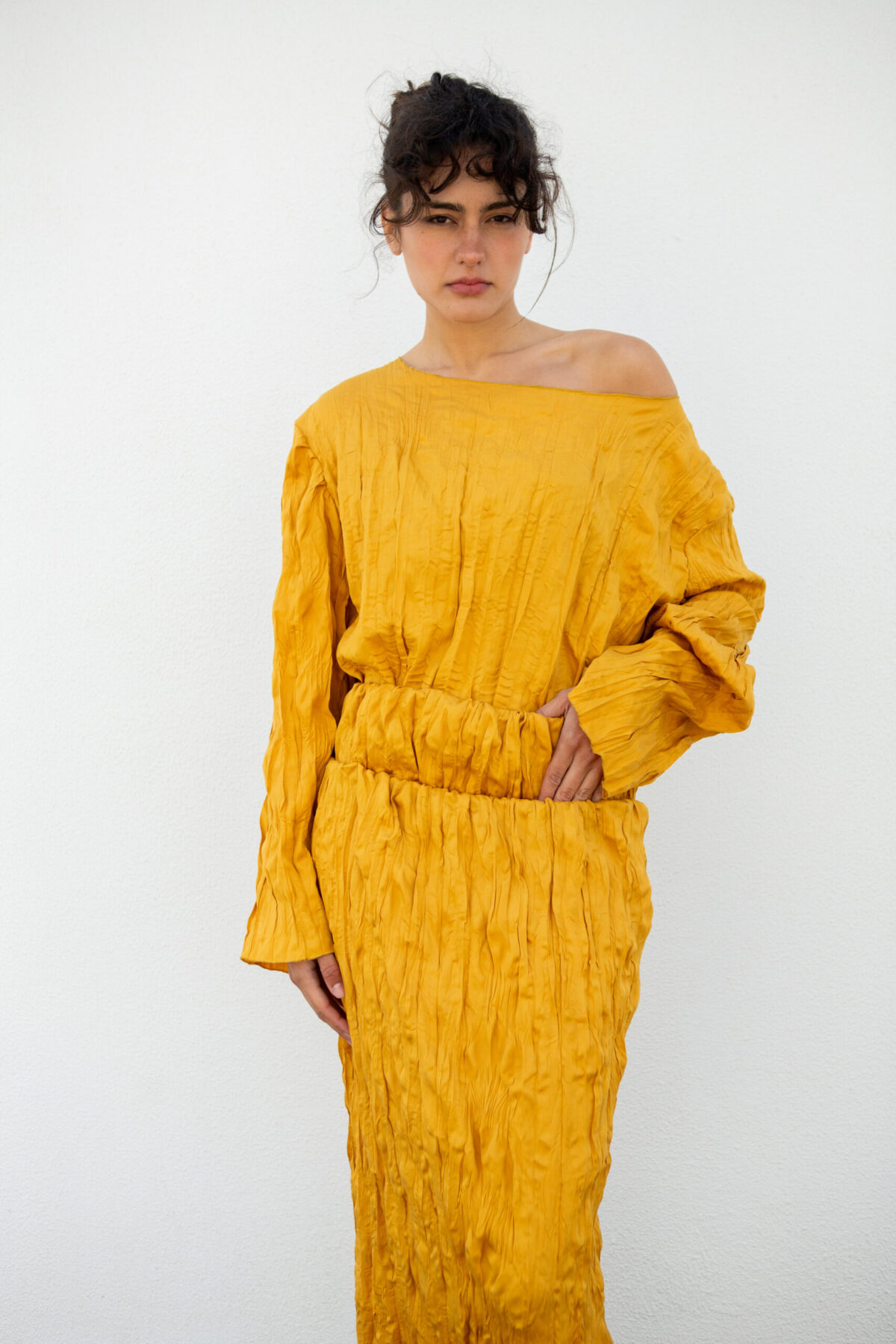 DNSKT2025-FL02 Full look in Indian Pleated