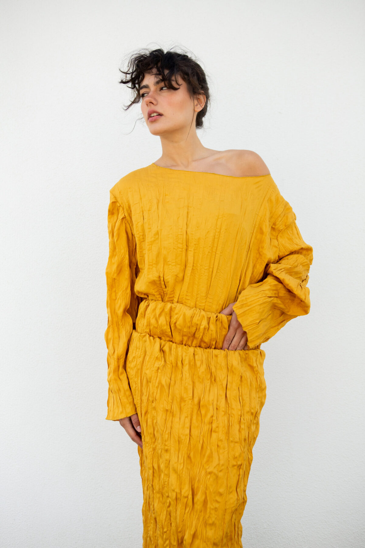 DNSKT2025-FL02 Full look in Indian Pleated - Image 2